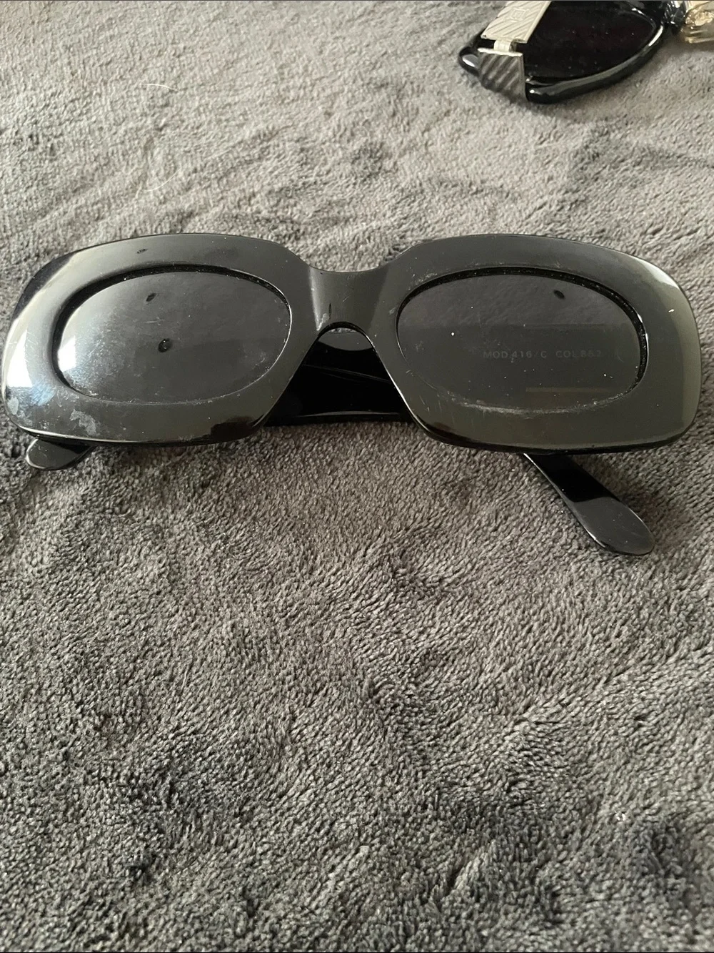Gianni Versace Women’s Black Rectangle Sunglasses vintage